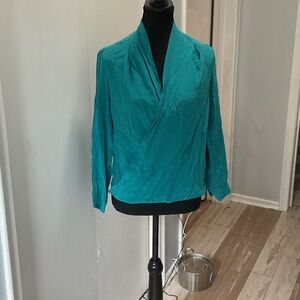 P439. Amanda Uprichard Teal Silk Long Sleeve Blouse